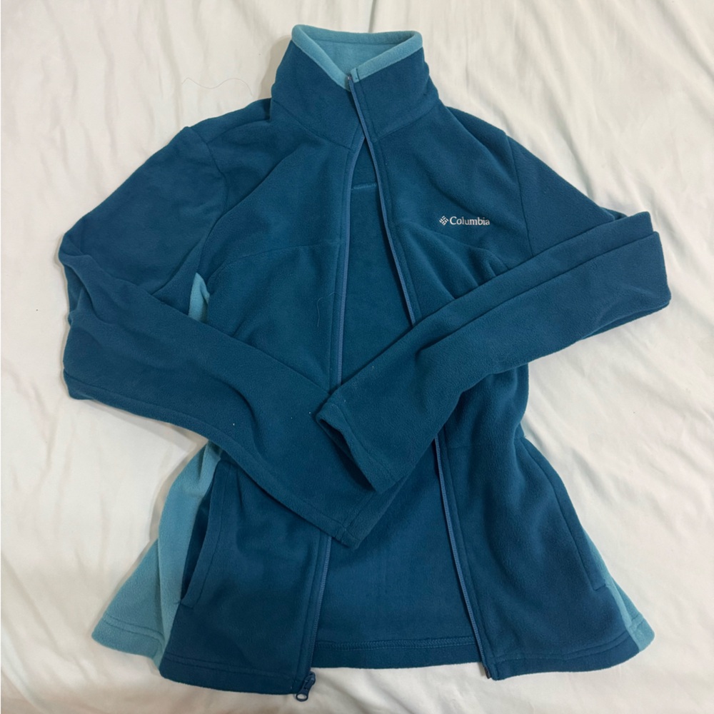 Columbia Blue Plush Lounge Robe